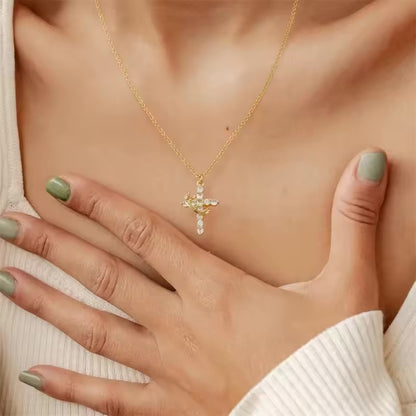 Christian Cross Pendant Necklace ✝️ 💎
