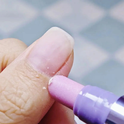 NailGlow Cuticle Care Pen 💅