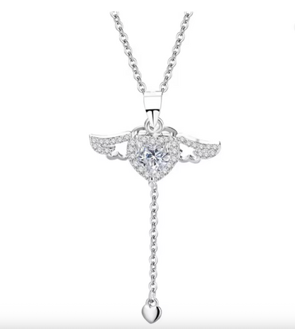 Angel Wings Movement Necklace 💖🪽