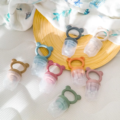 TinyTaste Feeder 👶 🍓